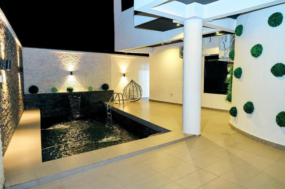 Reddington By Jvte Aparthotel Douala Eksteriør bilde